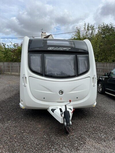 2012 SWIFT CONQUEROR 565 4 BERTH TOURING CARAVAN