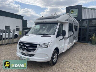 Auto sleeper Burford 4 Berth 2 Belt End Washroom Auto merc 4100kg