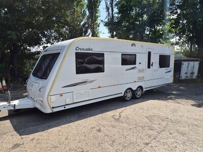 2009 Elddis Crusader Superstorm 6 berth Twin Axle Touring Caravan Vgc!