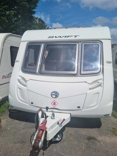 Caravan 2010 Swift challenger Fixed bed . MINT Condition + Awning Can deliver. Caravan 2010 Swift challenger Fixed bed . MINT Condition + Awning Can deliver.