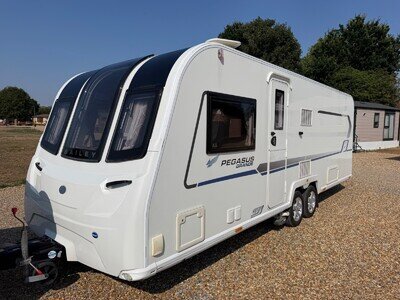 2019 BAILEY PEGASUS GRANDE BOLOGNA TWIN AXLE FIXED ISLAND BED TOURING CARAVAN