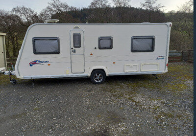 Bailey touring caravan fixed bed 2007 ….. Bailey touring caravan fixed bed 2007 …..