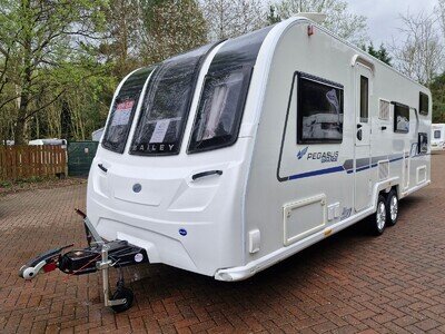 2020 Bailey Pegasus Grande Palermo - Twin Axle 6 Berth, 8ft Wide & Solar Panel!