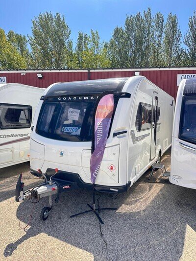 COACHMAN VIP 575, 2019 MODEL, 4 BERTH, FIXED TRANS ISLAND BED!!!