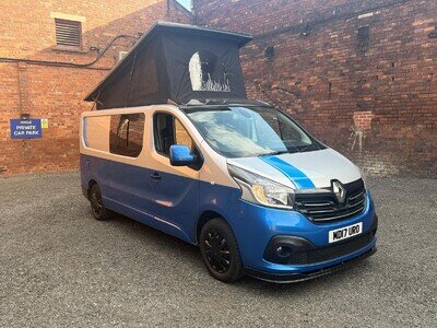 Vauxhall Vivaro 17 Plate LWB 4 Berth AC Diesel Heater Swivel Seat Solar Panel