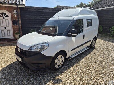 Fiat Doblo Campervan, 2016, Solar panel, off grid,