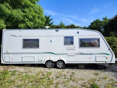 Luxury Twin Axle 4 Berth Caravan with Awning - Bessacarr Cameo 625 GL Luxury Twin Axle 4 Berth Caravan with Awning - Bessacarr Cameo 625 GL