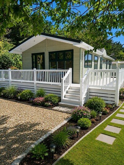 Victory VERSAILLES LODGE OFF SITE SALE 40ft long x 16 ft wide 2 bedrooms