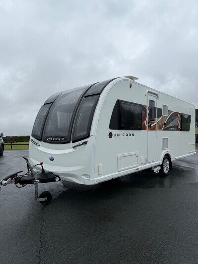 2022 Bailey unicorn Cabrera caravan with motor mover immaculate throughout!!