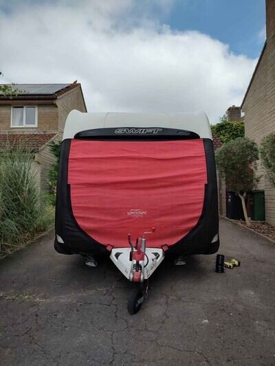 SWIST CHALLENGER 570 2011 END BATHROOM FIXED DOUBLE 4 BERTH CARAVAN FRENCH BED SWIST CHALLENGER 570 2011 END BATHROOM FIXED DOUBLE 4 BERTH CARAVAN FRENCH BED