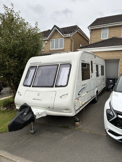 Compass Omega 544 2008 Fixed Bed 4 Berth Caravan