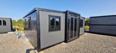 CONTEMPORY 2 BEDROOM HOME FOLDING CONTAINERISED