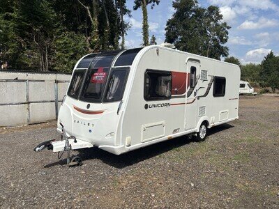 Bailey Unicorn Cadiz Caravan 2016 4 Berth Fix Single Beds With Motor Mover Vgc