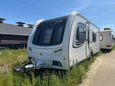 Coachman Pastiche 560/4 Caravan Fixed Bed Coachman Pastiche 560/4 Caravan Fixed Bed