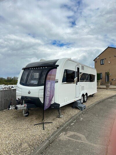 COACHMAN LUSSO II, 2025 MODEL, 4 BERTH, FIXED TRANSVERSE ISLAND BED!!!