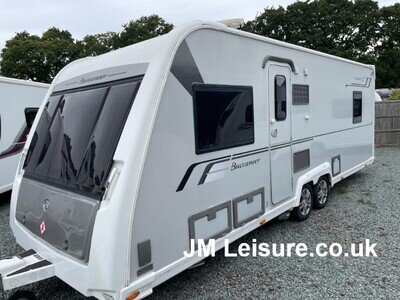 Buccaneer Caravel '2014 Caravan, Fixed Island Bed, AWD Mover, Self Levelling