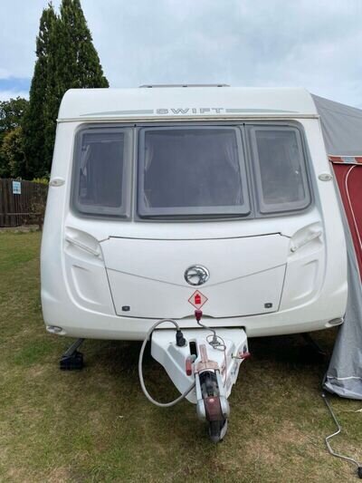 4 Berth Swift Charisma 560 2008 with motor mover. Great Condition 4 Berth Swift Charisma 560 2008 with motor mover. Great Condition