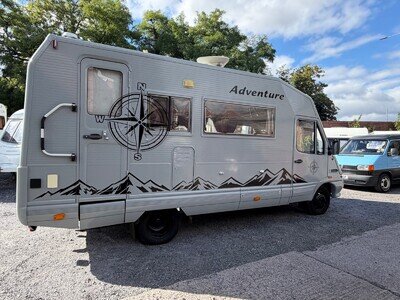 Laika Adventure 5 berth Motorhome LHD. Look at this!!