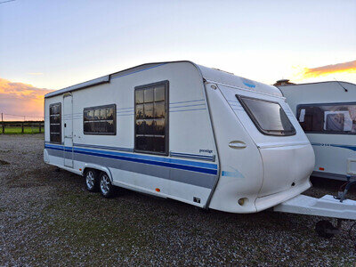 Hobby Prestige UK special 2006 Caravan 5 berth fixed bed twin axle