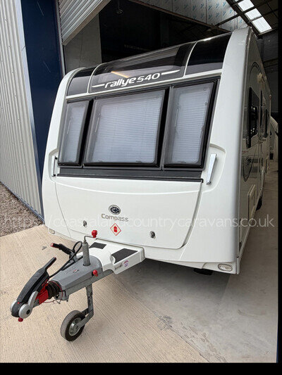CRiS REG 2016 Compass Rallye 540 – 4 Berth Single Axle Fixed Bed Touring Caravan