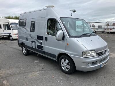 IH Savannah Trio Campervan 2 Berth Fiat Ducato 2004