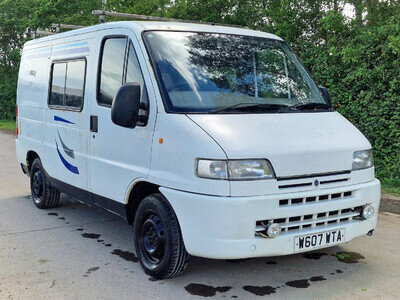 2000 Peugeot Boxer 270 SWB 2 Berth Camper Van Diesel Drives Perfect 140k