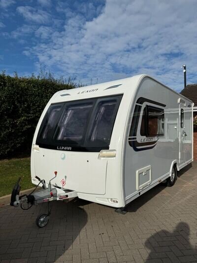 Lunar lexon 470 2 berth caravan, 2015 with motor mover in good condition!! Lunar lexon 470 2 berth caravan, 2015 with motor mover in good condition!!