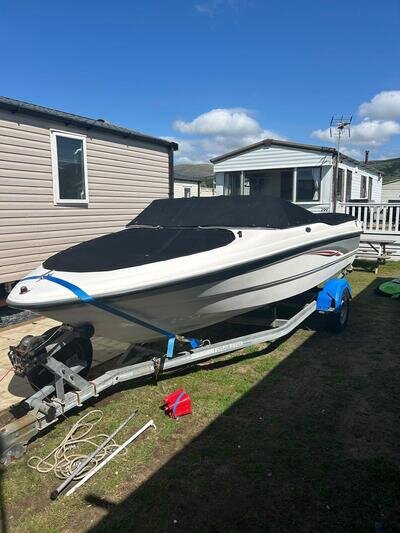 CHAPARRAL 180 SSE 2006 MODEL SPEEDBOAT CHAPARRAL 180 SSE 2006 MODEL SPEEDBOAT