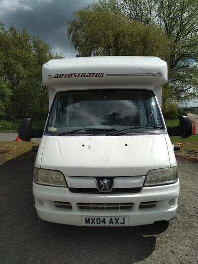Elddis Autostratus RG Motorhome - Fixed Bed - Garage - Solar - Refillable Gas