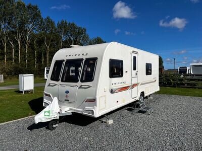 Touring Caravan Bailey Unicorn Valencia 2011 4 berth fixed bed Touring Caravan Bailey Unicorn Valencia 2011 4 berth fixed bed