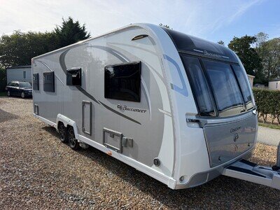 Buccaneer Cruiser Twin Axle 8FT Wide Fixed Island Bed Touring Caravan Sited