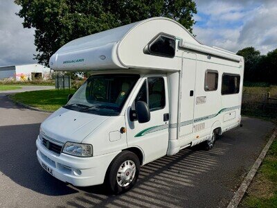 Bessacarr E465 4 Berth Motorhome (2006)