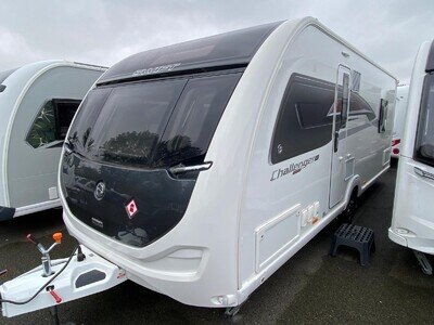 SALE - 2023 Swift Challenger Grande 560L SE Rear Island Bed - WAS £27995