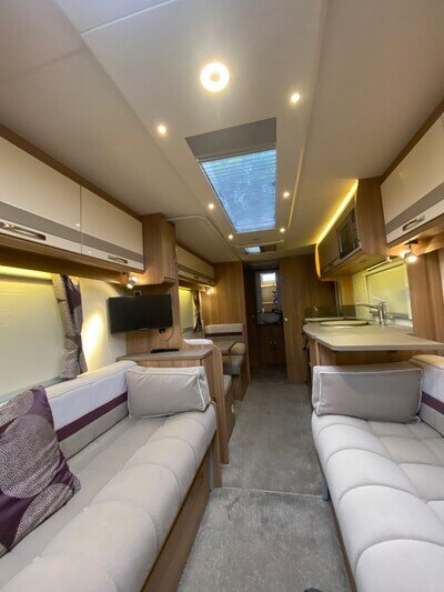 2017 Lunar galaxy 4es 4 berth Touring Caravan+motor mover