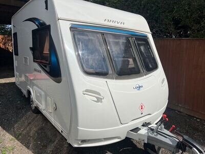 lunar ariva 2017 small lightweight caravan with movers & solar may px lunar ariva 2017 small lightweight caravan with movers & solar may px