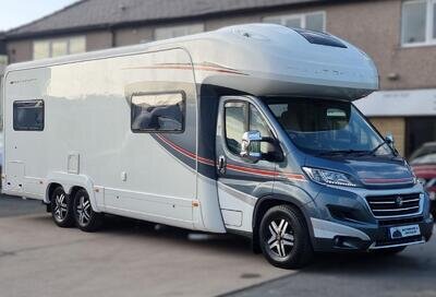 Auto-Trail Frontier Arapaho Luxury Coachbuilt 6 Berth Tag Axle Motorhome Ducato