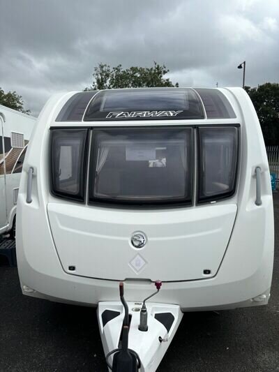 2012 SWIFT FAIRWAY 442 - 2 BERTH CARAVAN WITH END WASHROOM 2012 SWIFT FAIRWAY 442 - 2 BERTH CARAVAN WITH END WASHROOM