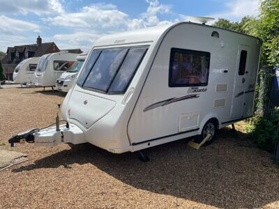 ELDDIS AVANTE 362, 2 BERTH SINGLE AXLE TOURING CARAVAN, MOTOR MOVER +AWNING ELDDIS AVANTE 362, 2 BERTH SINGLE AXLE TOURING CARAVAN, MOTOR MOVER +AWNING