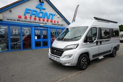 Autotrail V-Line 540 SE FIAT 5.41 METRES LENGTH 2 BERTH 2 TRAVEL SEAT MOTORHOME