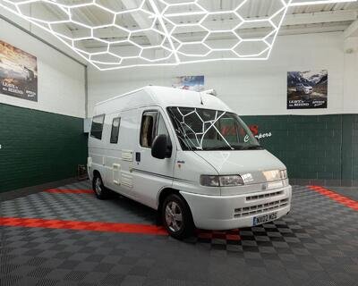IH SAVANNAH GOLD 2.8 JTD 128ps MWB 2 Berth, 2 TRAVELLING SEATS, 5 METRE, 2 OWNER
