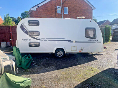 2011 BAILEY ORION 450 /5 CARAVAN 5 BERTH WITH FIXED TRIPLE BUNKS AND MOVER 2011 BAILEY ORION 450 /5 CARAVAN 5 BERTH WITH FIXED TRIPLE BUNKS AND MOVER
