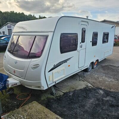 2009 Lunar Ultima RS 640 Caravan with motor mover 2009 Lunar Ultima RS 640 Caravan with motor mover
