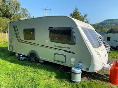 SWIFT CONQUEROR 530 4 BERTH CARAVAN MOTOR MOVER & DOREMA AWNING SWIFT CONQUEROR 530 4 BERTH CARAVAN MOTOR MOVER & DOREMA AWNING