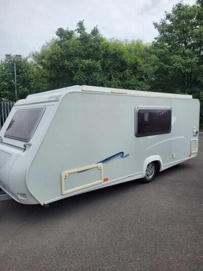 2008 Trigano Silver Edition 420 Pop Top Roof 4 Berth Fixed Bed 2008 Trigano Silver Edition 420 Pop Top Roof 4 Berth Fixed Bed