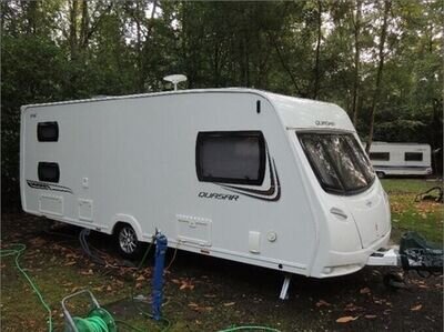 Lunar Quasar 546 (2013) 6 Berth Caravan Lunar Quasar 546 (2013) 6 Berth Caravan