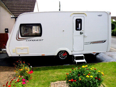Lunar Conquest 462 2013 with porch awning. Lovely clean condition. All equipment Lunar Conquest 462 2013 with porch awning. Lovely clean condition. All equipment