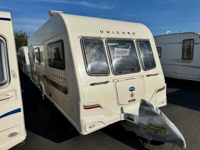 Bailey Unicorn Madrid Side Dinette Full Rear Bathroom Bailey Unicorn Madrid Side Dinette Full Rear Bathroom