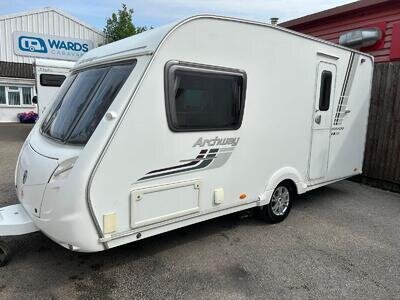 Swift Archway Woodford 2 berth 2011**GREAT CONDITION** Swift Archway Woodford 2 berth 2011**GREAT CONDITION**