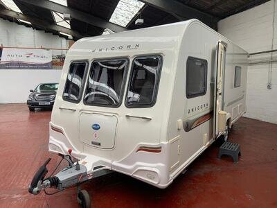 BAILEY UNICORN CADIZ 2012 4 BERTH WITH THE FIXED SINGLE BEDS NICE LAYOUT BAILEY UNICORN CADIZ 2012 4 BERTH WITH THE FIXED SINGLE BEDS NICE LAYOUT