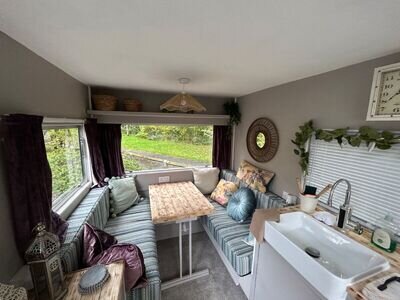 Shepherds hut/caravan 3 berth Shepherds hut/caravan 3 berth